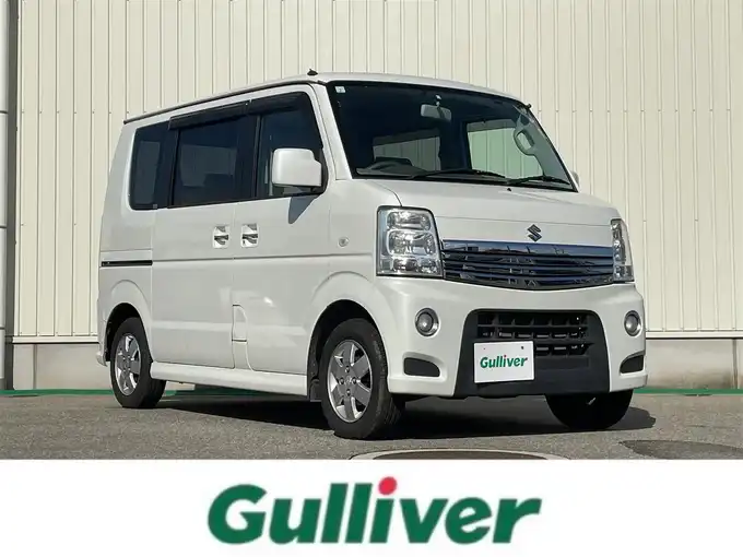 新着情報“エブリイワゴンPZターボ”2011年式パールホワイト入荷しました！