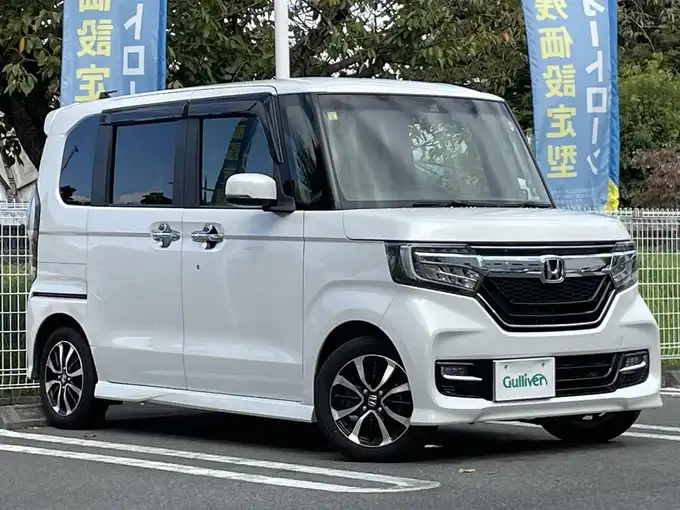 新着情報“Ｎ ＢＯＸカスタム G L ホンダセンシング”2018年式プラチナホワイトパール入荷しました！。車買取販売ならガリバー富士店の中古車新着情報  G011001696982404744 | 中古車のガリバー