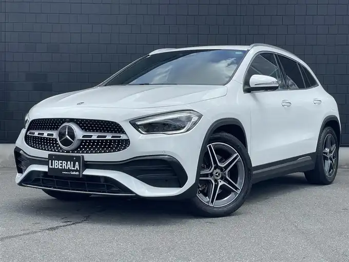 新着情報“ＧＬＡクラスGLA200d 4マチック AMGライン”2020年式ポーラホワイト入荷しました！