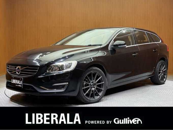 新着情報“Ｖ６０D4 クラシック”2018年式黒入荷しました！