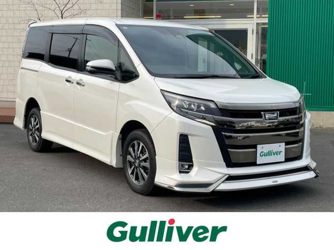 新着情報“ノアSi ダブルバイビー”2018年式ホワイトパールクリスタルシャイン入荷しました！