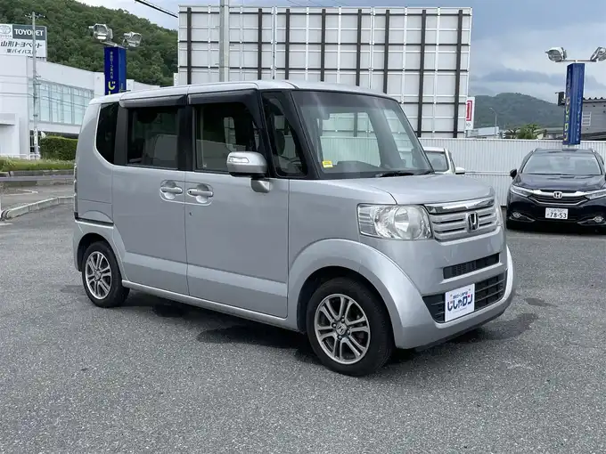 新着情報“Ｎ－ＢＯＸG特別仕様車SSパッケージ”2013年式アラバスターシルバーメタリック入荷しました！