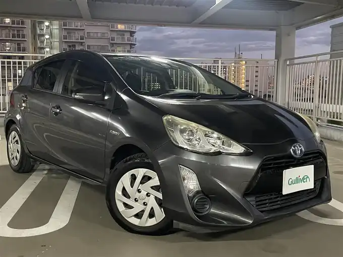 新着情報“アクアS”2015年式グレーメタリック入荷しました！