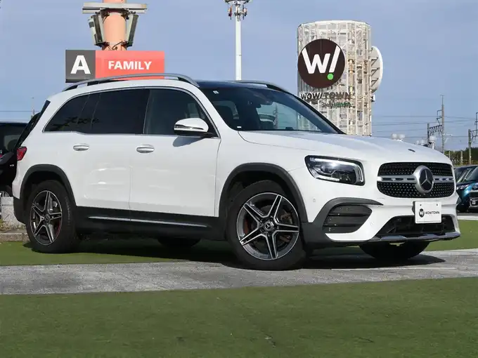 新着情報“ＧＬＢGLB200d 4マチック AMGライン”2021年式デジタルホワイト入荷しました！