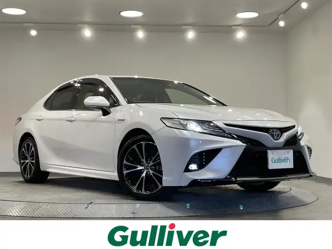 新着情報“カムリWSレザーパッケージ”2019年式プラチナホワイトパールマイカ入荷しました！