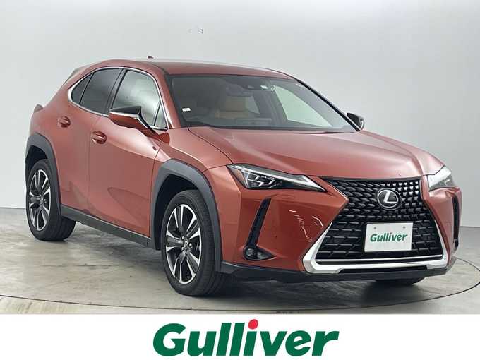 新着情報“ＵＸUX250h バージョンL”2023年式ブレージングカーネリアンコントラストレイヤリング入荷しました！