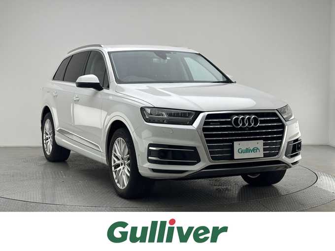 新着情報“Ｑ７2．0TFSIクワトロ”2016年式白入荷しました！