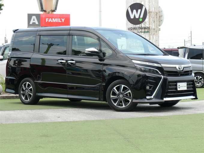 新着情報“ヴォクシーZS 煌Ⅱ”2020年式ブラック入荷しました！
