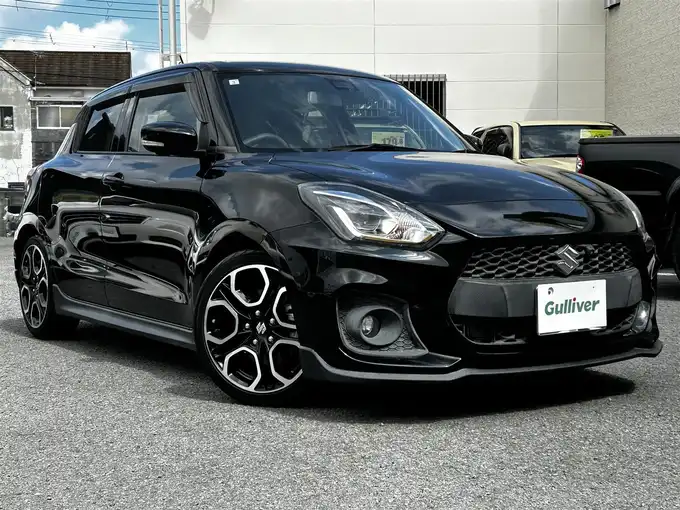 新着情報“スイフトスポーツベースグレード セーフティパッケージ装着車”2019年式黒入荷しました！