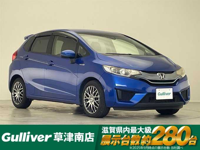 新着情報“フィットハイブリッドハイブリッド・Lパッケージ”2013年式ブリリアントスポーティブルーメタリック2トーン入荷しました！