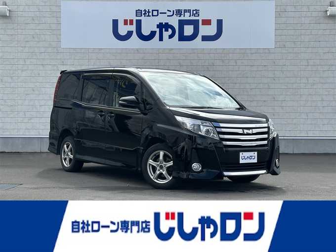 新着情報“ノアSi”2014年式ブラック入荷しました！
