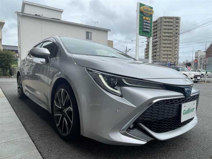 新着情報“カローラスポーツハイブリッドG Z”2018年式シルバーM入荷しました！