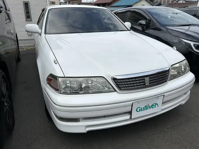 新着情報“マークIIグランデG”2000年式スーパーホワイトⅡ入荷しました！