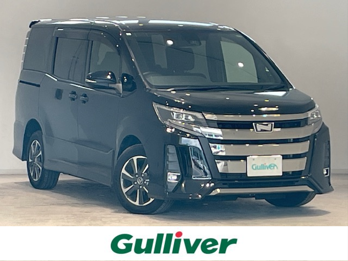 新着情報“ノアSi”2018年式ブラック入荷しました！