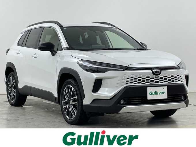 新着情報“カローラクロスハイブリッド Z”2025年式プラチナホワイト