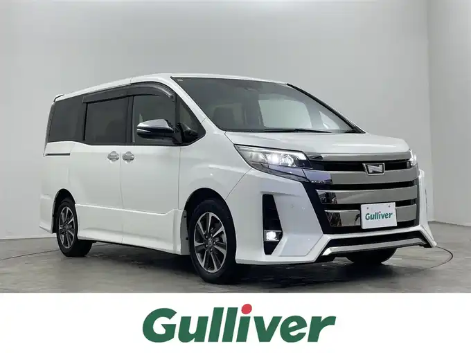 新着情報“ノアSi ダブルバイビーⅢ”2021年式ホワイトパールクリスタルシャイン入荷しました！