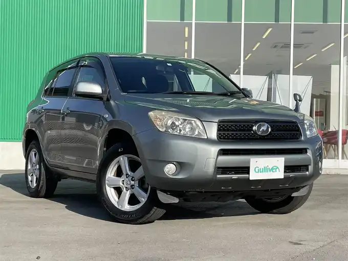 新着情報“ＲＡＶ４G”2007年式ライトグリーンM入荷しました！