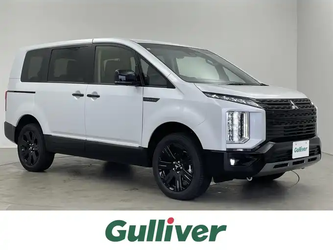 新着情報“デリカＤ：５シャモニー（電動サイドステップ非装着車）”2025年式白Ⅱ入荷しました！