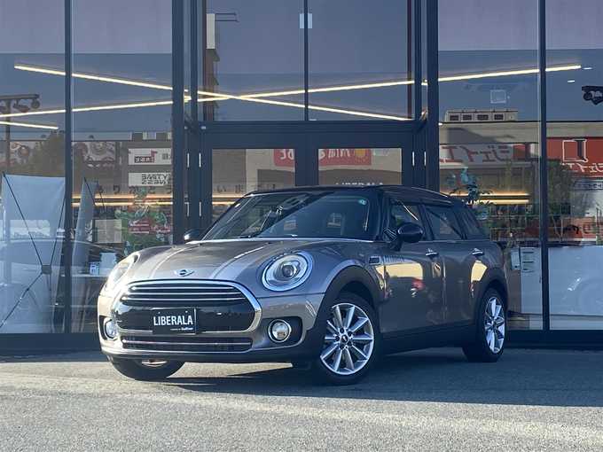 新着情報“ＭＩＮＩクーパー クラブマン”2017年式メルティングシルバーM入荷しました！