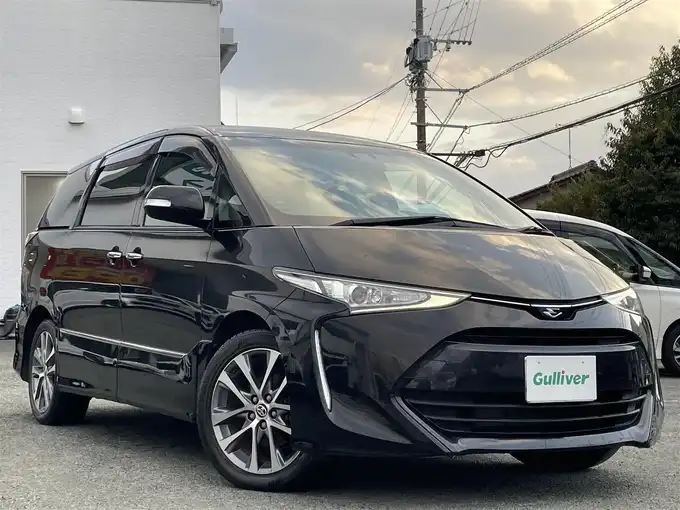 新着情報“エスティマアエラス プレミアム”2018年式ブラック入荷しました！