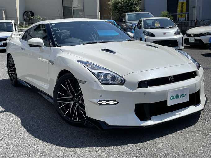 新着情報“ＧＴ－ＲGT－R プレミアムエディション”2023年式ブリリアントホワイトパール入荷しました！