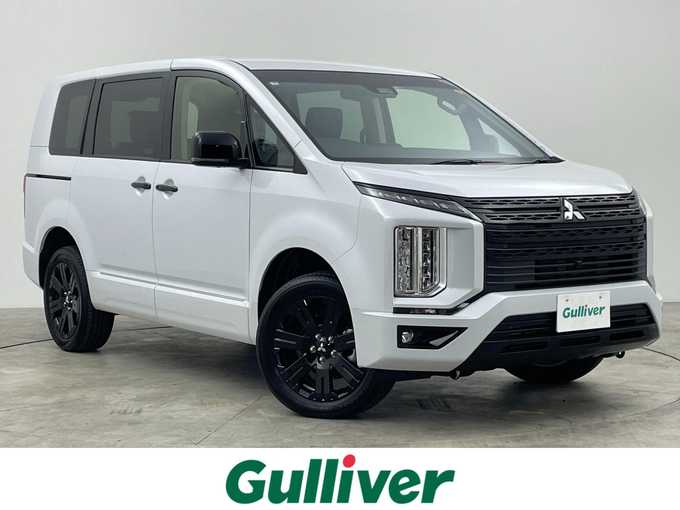 新着情報“デリカＤ：５ブラックエディション”2025年式ホワイトダイヤモンド入荷しました！