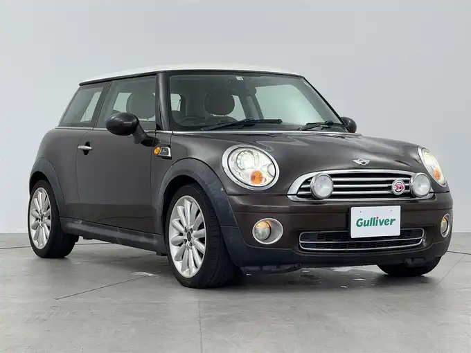 新着情報“ＭＩＮＩ50 メイフェア”2010年式ホット・チョコレート・メタリック入荷しました！