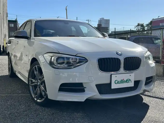 新着情報“１シリーズM135i”2012年式アルピンホワイトⅢ入荷しました！