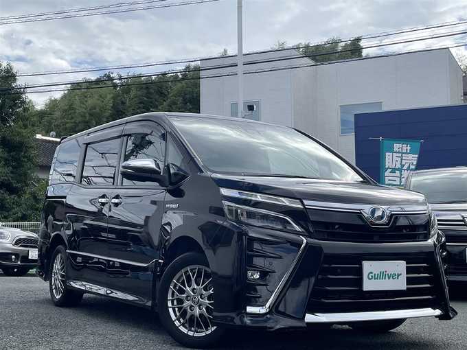 新着情報“ヴォクシーハイブリッドZS 煌Ⅱ”2019年式ブラック入荷しました！