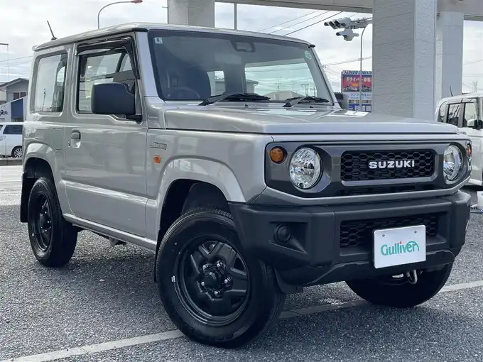 新着情報“ジムニーXG”2024年式シルキーシルバーメタリック入荷しました！