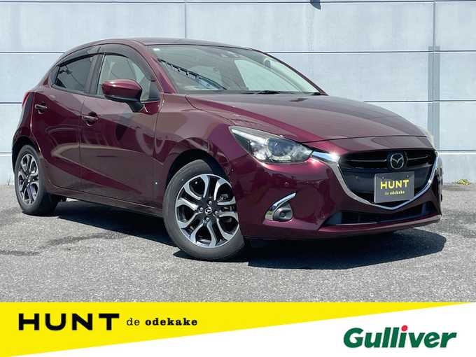 新着情報“デミオXDツーリング”2017年式ディープクリムゾンマイカ入荷しました！