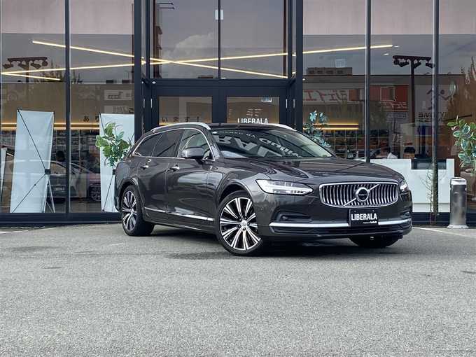 新着情報“Ｖ９０B6 AWD インスクリプション エアサスペンション装着車”2021年式ガンＭ入荷しました！