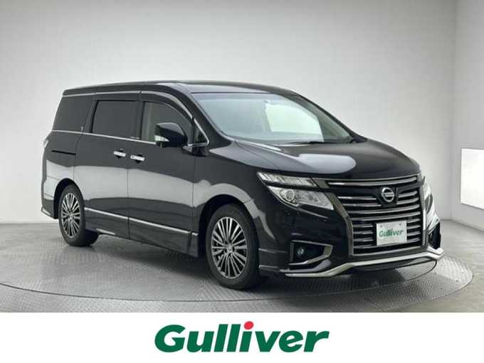 新着情報“エルグランド250ハイウェイスターS”2017年式ファントムブラック入荷しました！