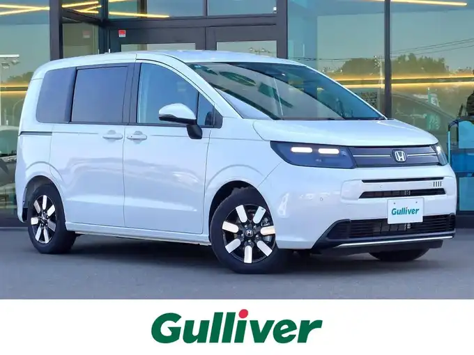 新着情報“フリードe:HEVエアー EX”2025年式プラチナホワイトパール入荷しました！