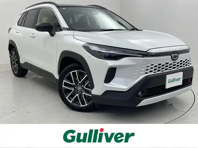 新着情報“カローラクロスハイブリッド Z”2025年式プラチナホワイトパールマイカ入荷しました！