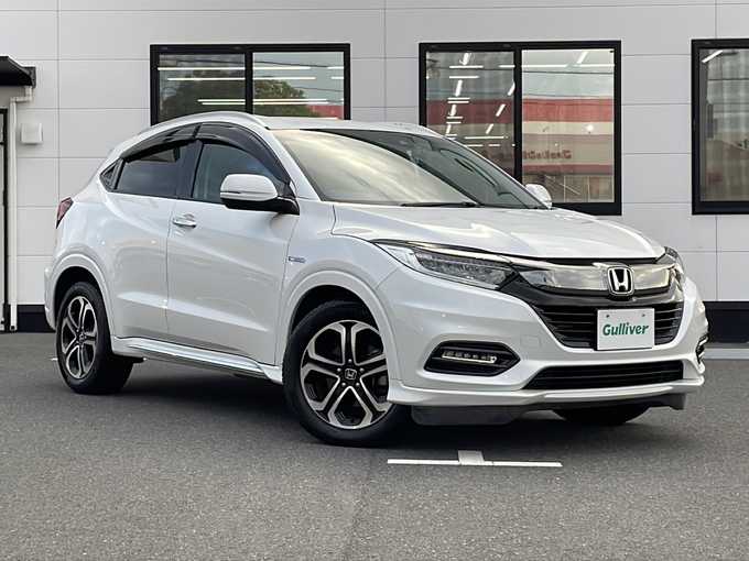 新着情報“ヴェゼルハイブリッドZ・ホンダセンシング”2018年式プラチナホワイトパール入荷しました！