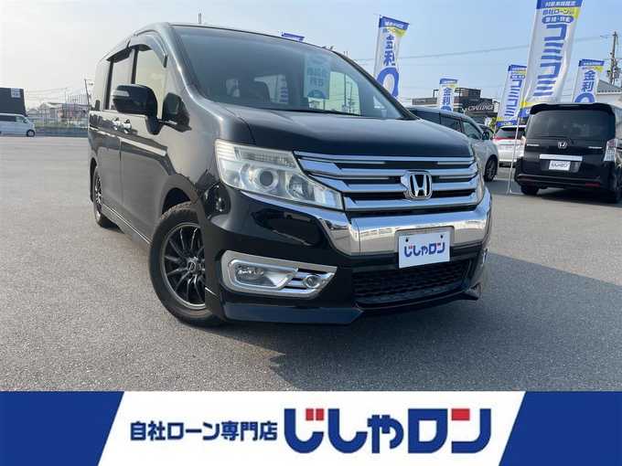 新着情報“ステップワゴンスパーダZ”2014年式プレミアムスパークルブラックパール入荷しました！