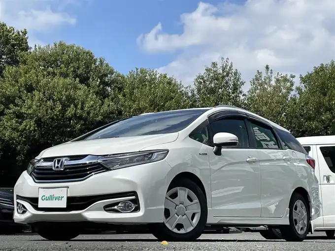 新着情報“シャトルハイブリッドZ”2016年式ホワイトオーキッドパール入荷しました！