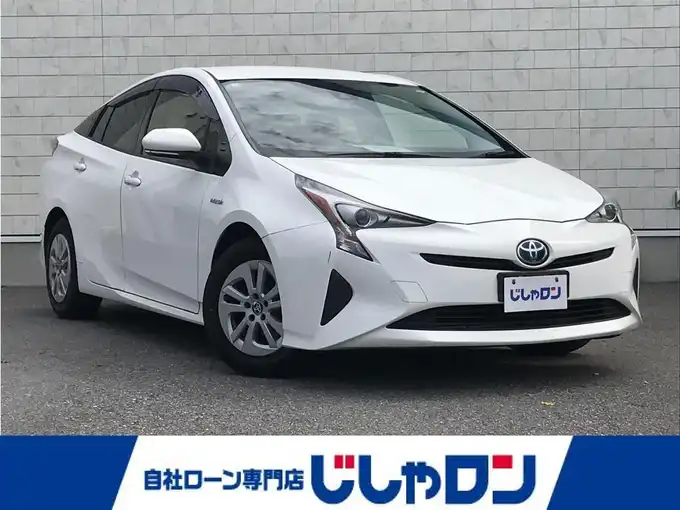 新着情報“プリウスS”2018年式スーパーホワイトⅡ入荷しました！