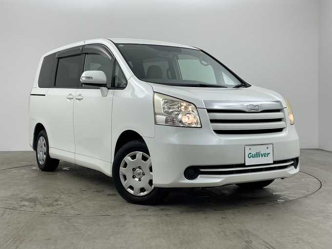 新着情報“ノアX”2007年式ホワイトパールクリスタルシャイン入荷しました！