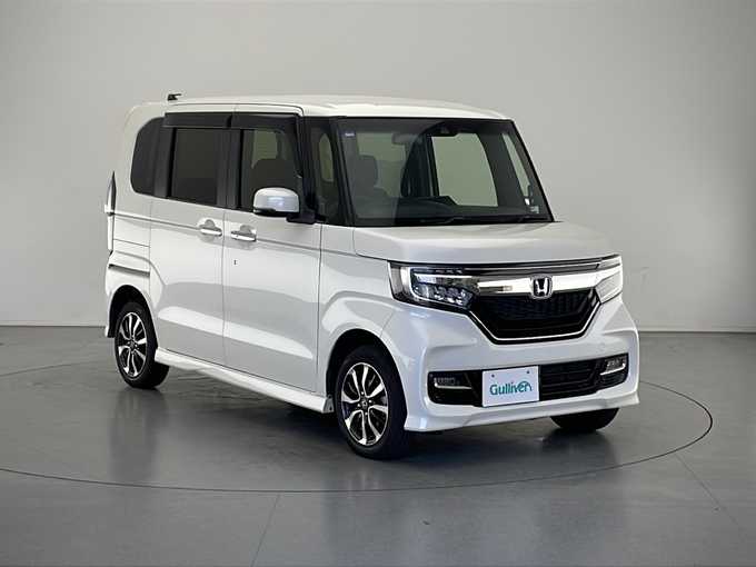 新着情報“Ｎ－ＢＯＸカスタムG・Lホンダセンシング”2018年式プレミアムホワイトパールⅡ入荷しました！
