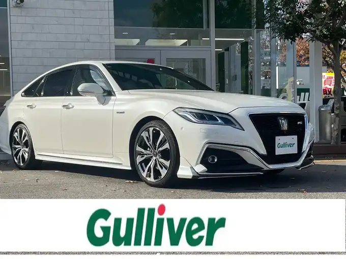 新着情報“クラウンハイブリッドRS”2018年式ホワイトパールクリスタルシャイン入荷しました！