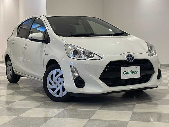 新着情報“アクアS”2016年式ライムホワイトパールクリスタルシャイン入荷しました！