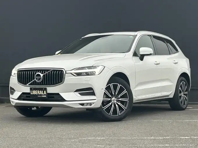新着情報“ＸＣ６０D4 AWD インスクリプション”2020年式クリスタルホワイトP入荷しました！