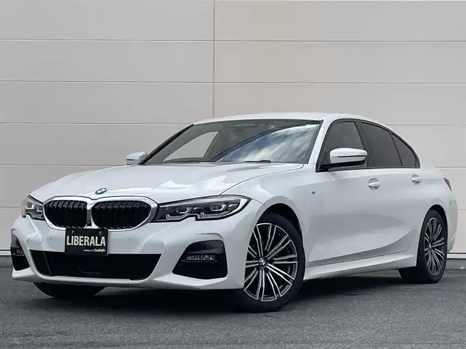 新着情報“３シリーズ320d xDrive Mスポーツ”2020年式アルピンホワイトⅢ入荷しました！