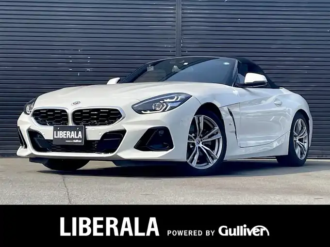 新着情報“Ｚ４sDrive20i Mスポーツ”2023年式アルピンホワイトⅢ入荷しました！