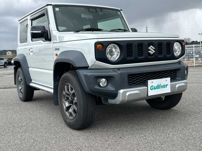 新着情報“ジムニーシエラJC”2021年式ピュアホワイトP入荷しました！