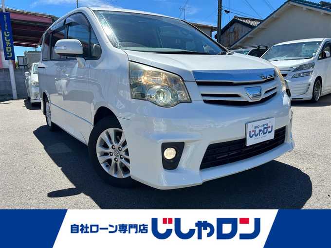 新着情報“ノアSi”2012年式ホワイトパールクリスタルシャイン入荷しました！