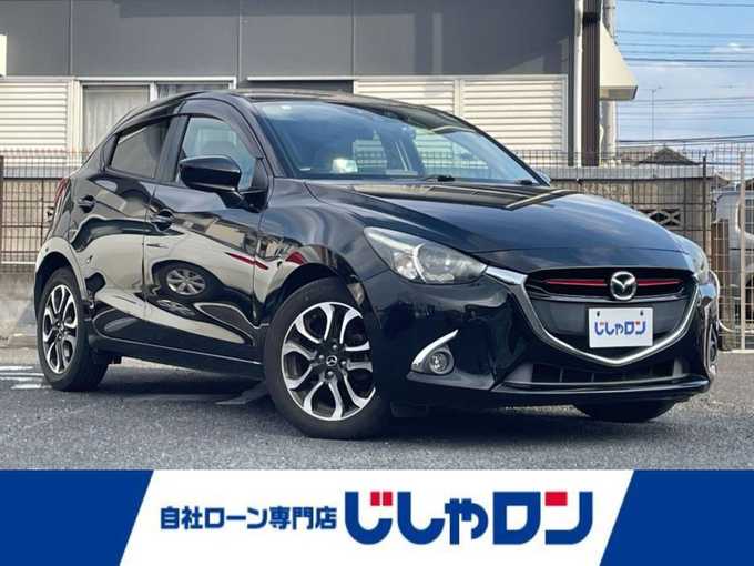 新着情報“デミオXDツーリング Lパッケージ”2015年式ジェットブラックマイカ入荷しました！