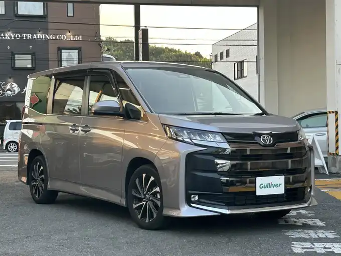 新着情報“ノアS－Z”2023年式メタルストリームM入荷しました！